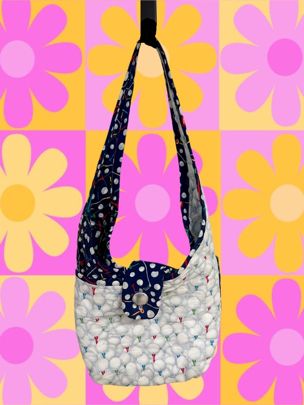 Quilted reversible golf balls and tees shoulder bag